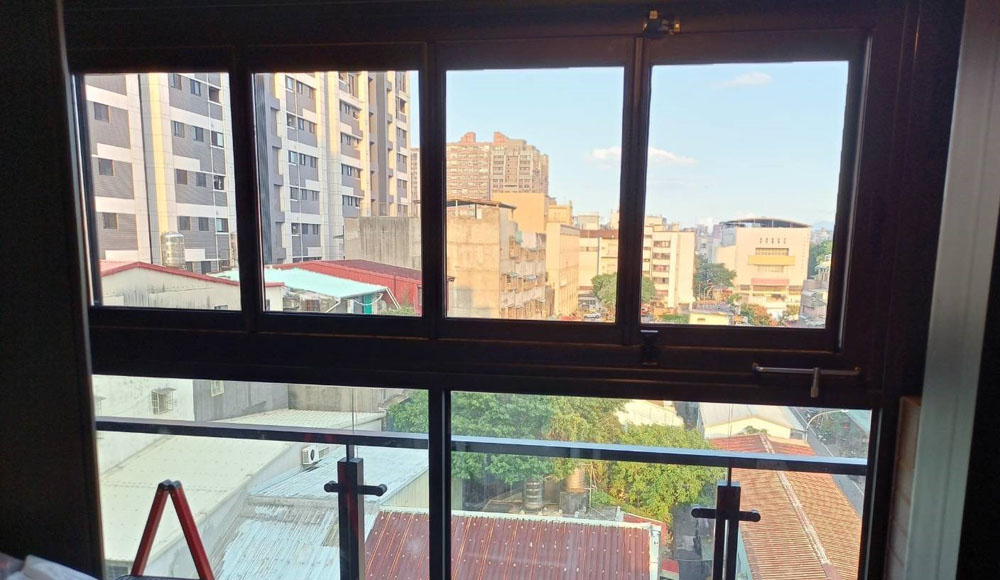 三重電信路3片開景陽台窗