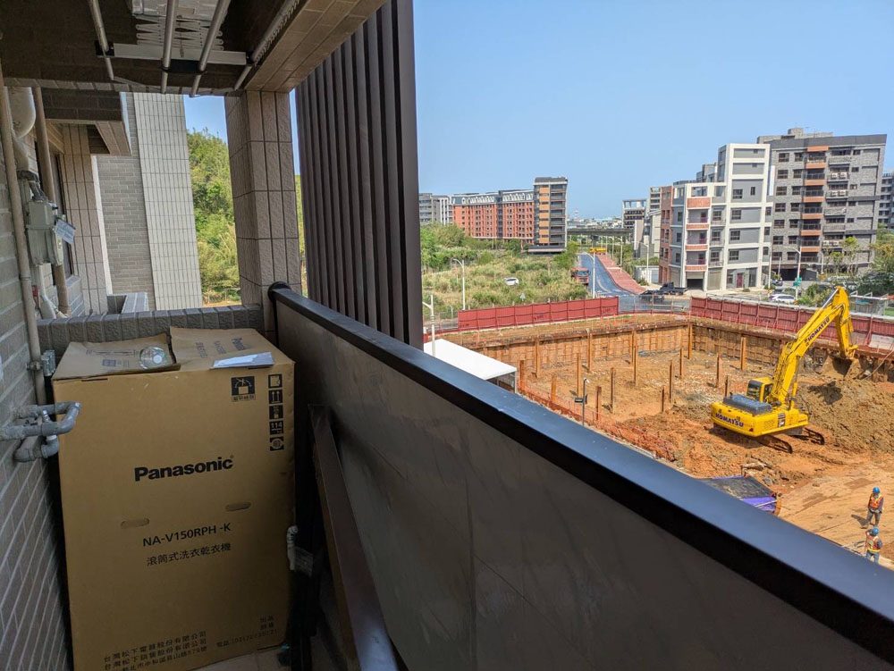 桃園南崁開景陽台窗