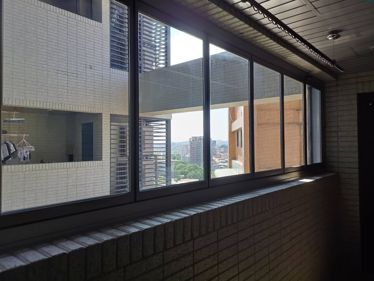 台北羅斯福路7片開景陽台窗
