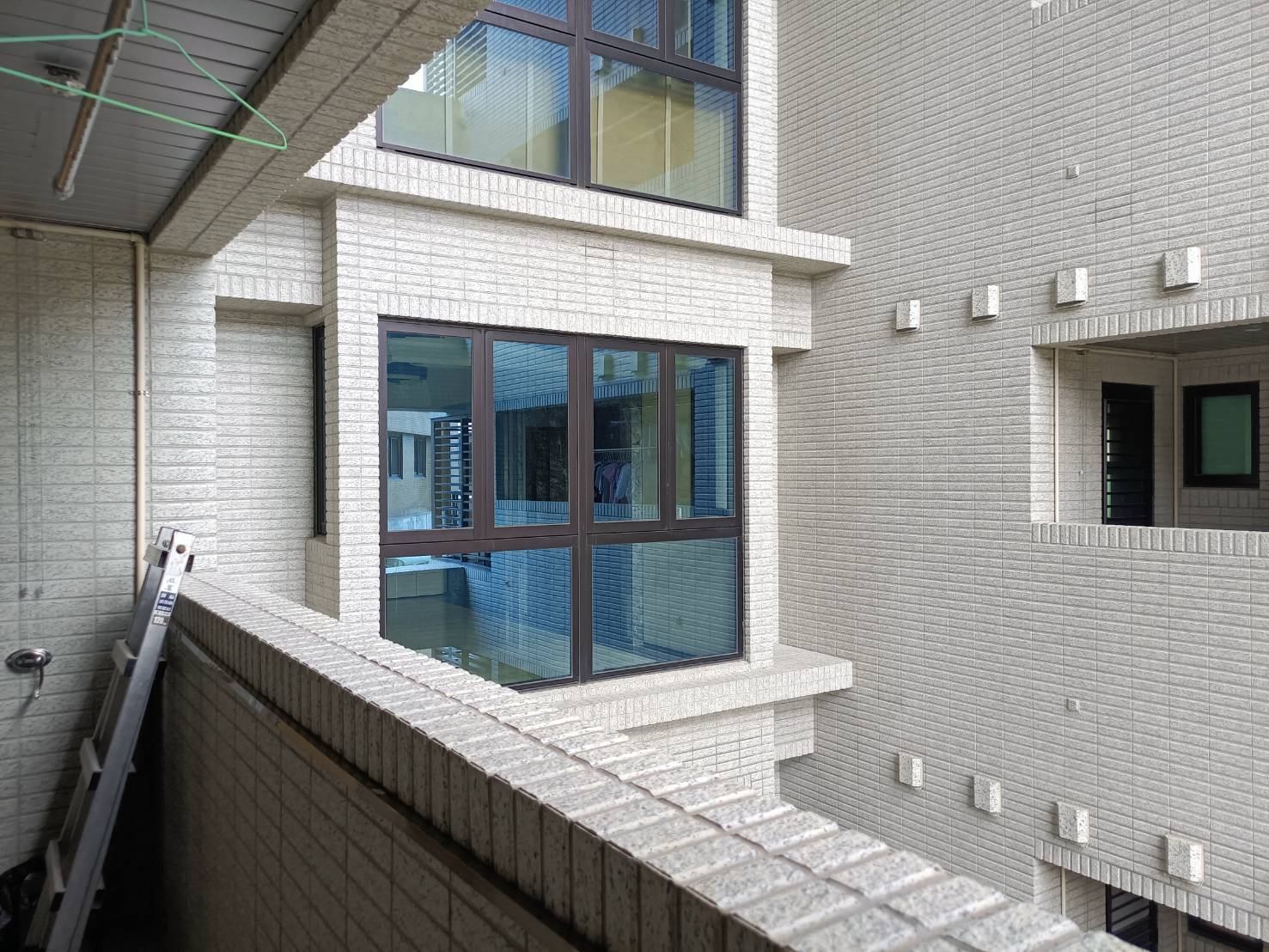 台北羅斯福路7片開景陽台窗