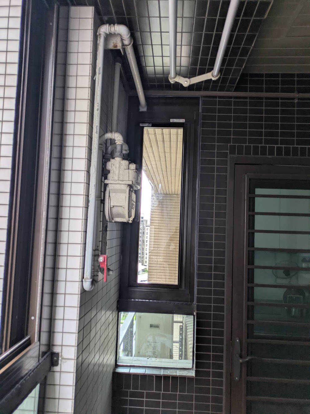 新莊中央路12樓6片開景陽台窗