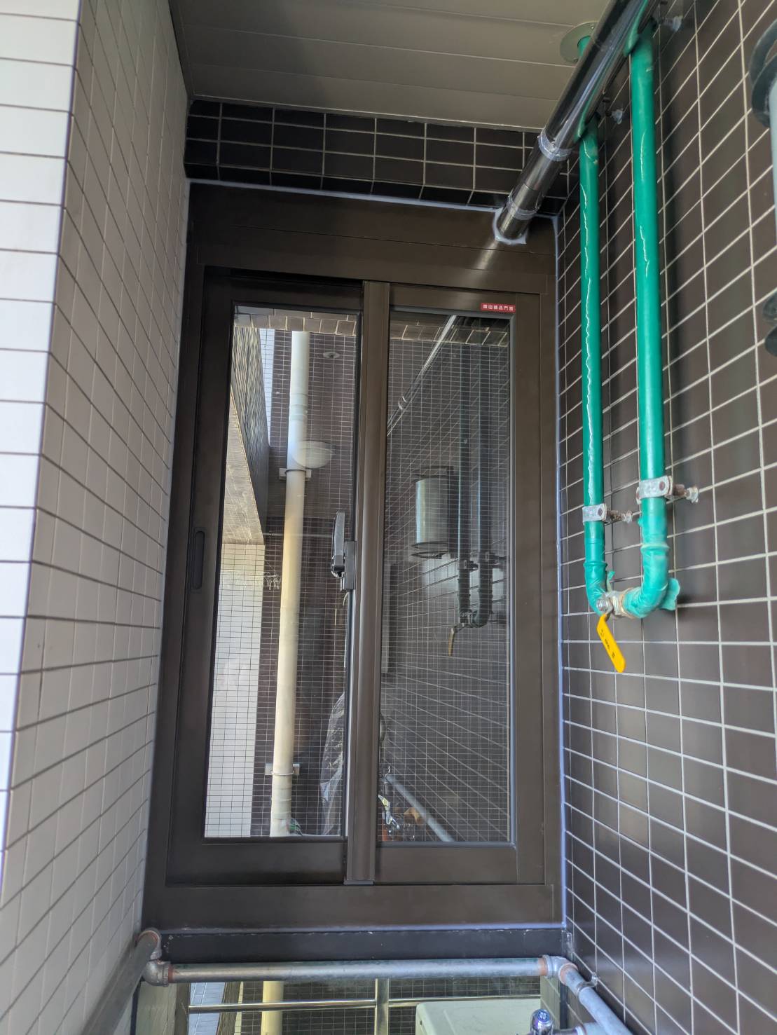 新莊中央路22樓開景陽台窗