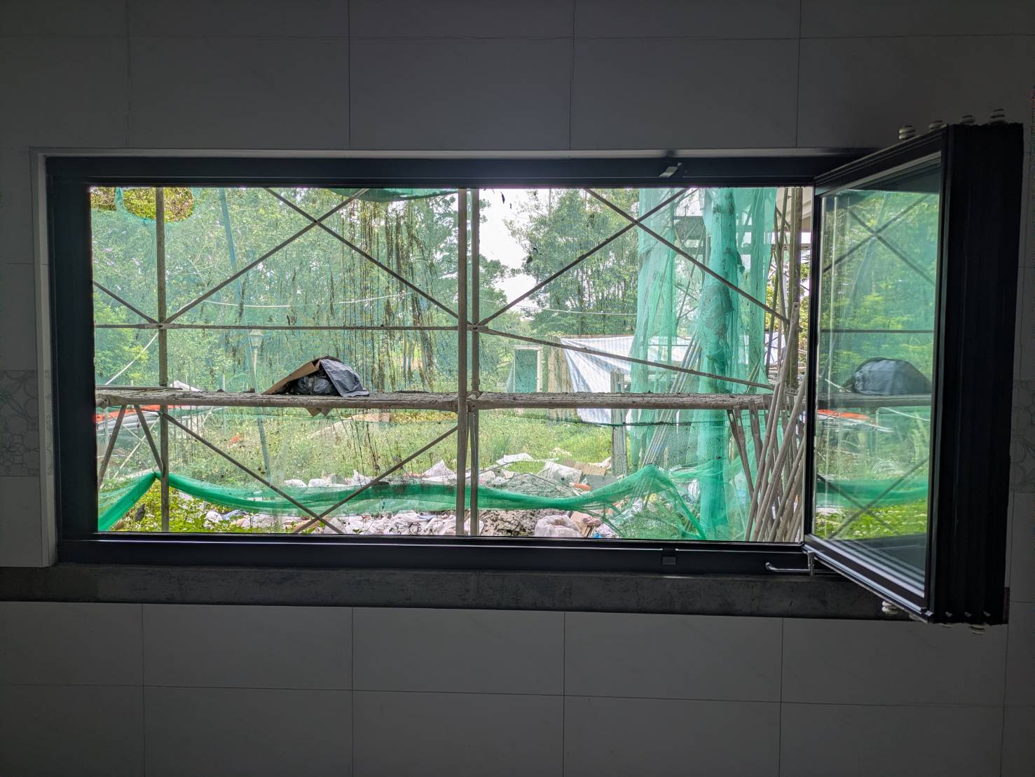 宜蘭員山路4片開景陽台窗