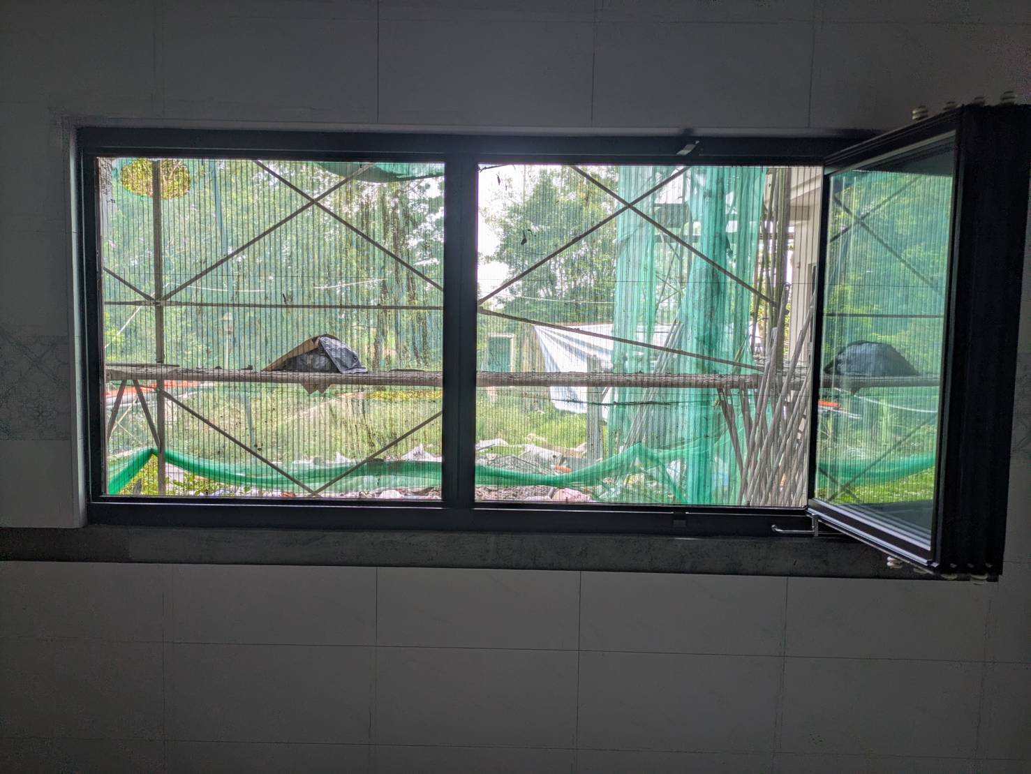 宜蘭員山路4片開景陽台窗