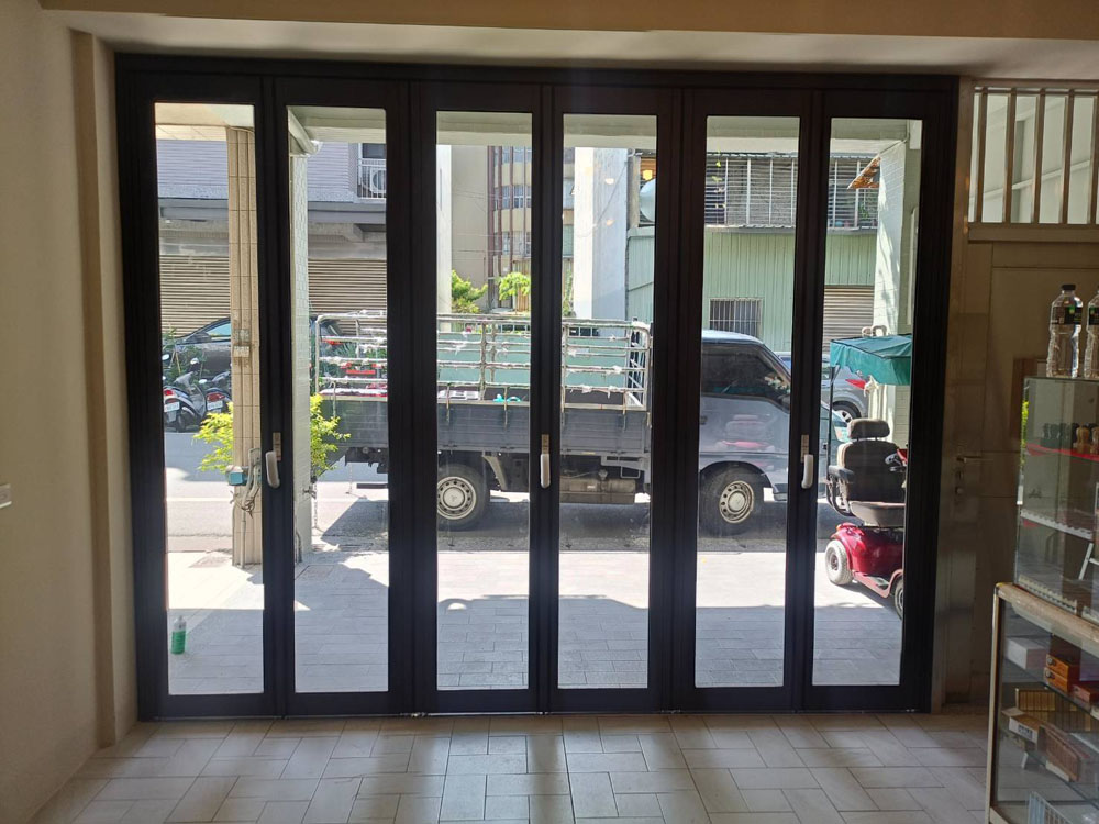 中壢昆明路6片無障礙下支