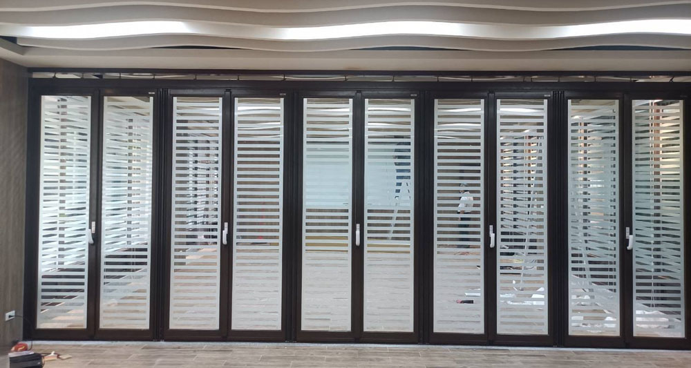 台北大橋國小8片折疊門無障礙下支