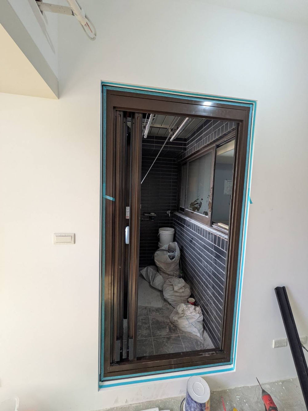 板橋香社路2片折疊門