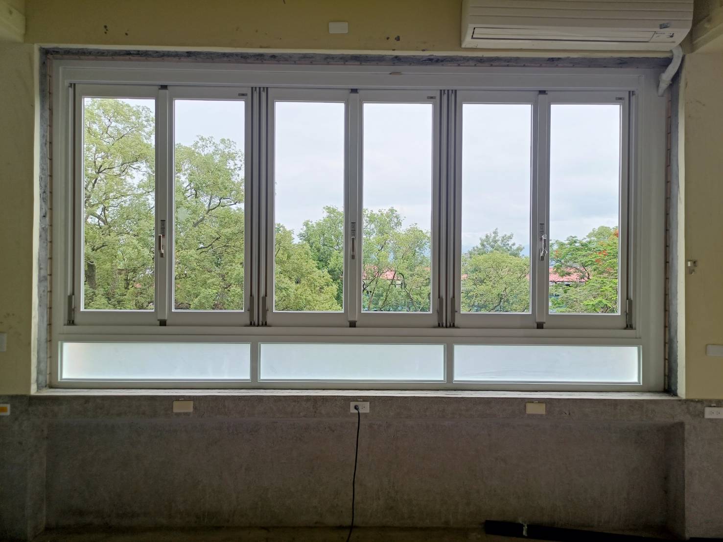 新竹竹東高中6片折疊窗