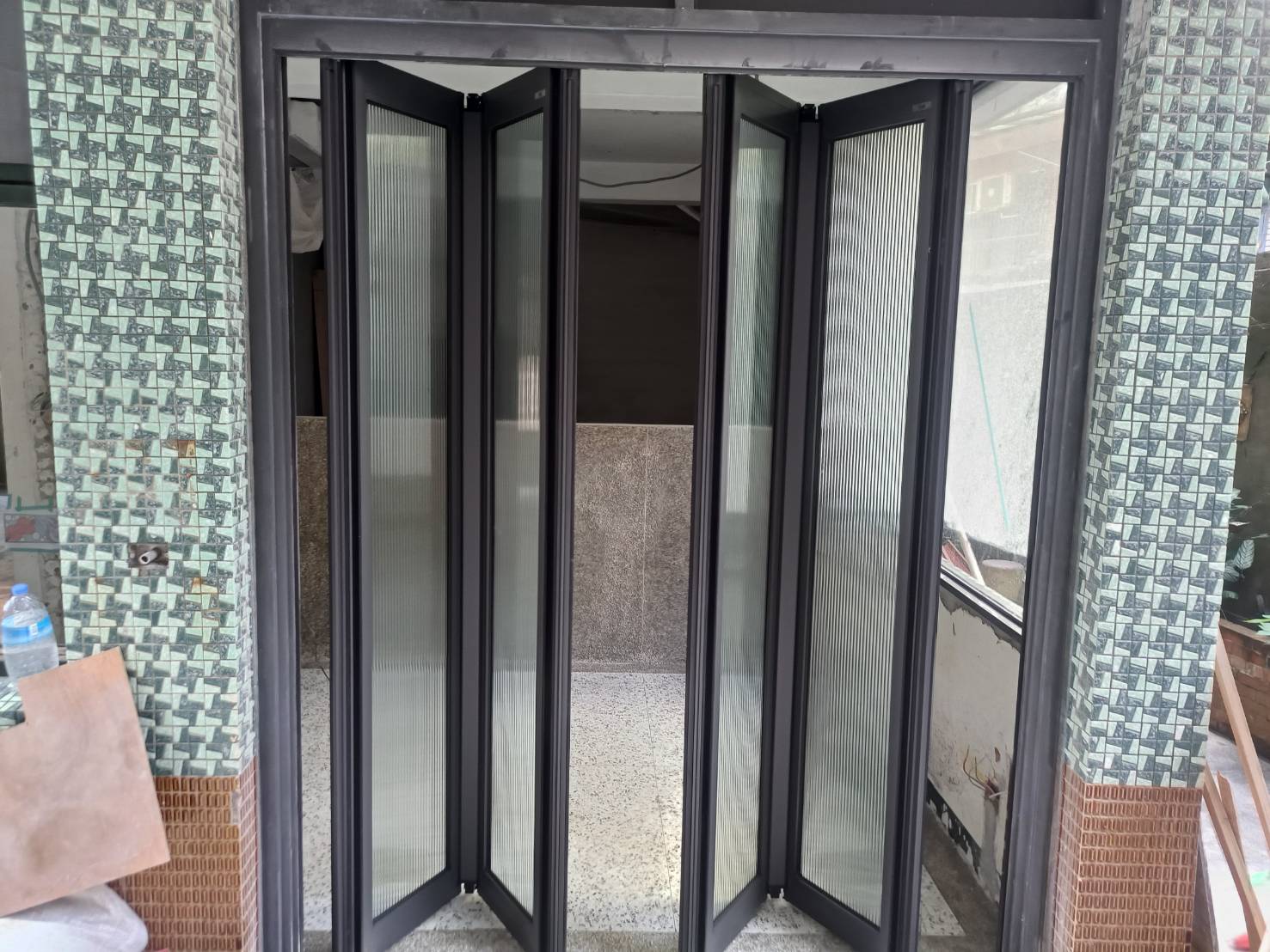 萬里港東路4片折疊門