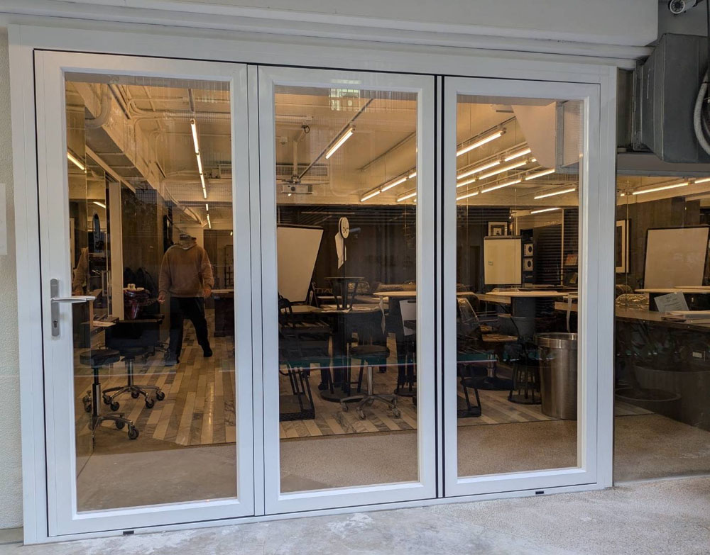 台北仁愛路KS78 2+1折疊門