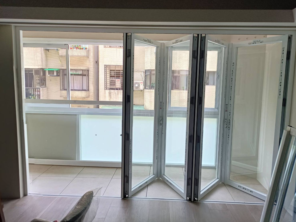 台北民權東路KS78 4片+無障礙下支折疊門