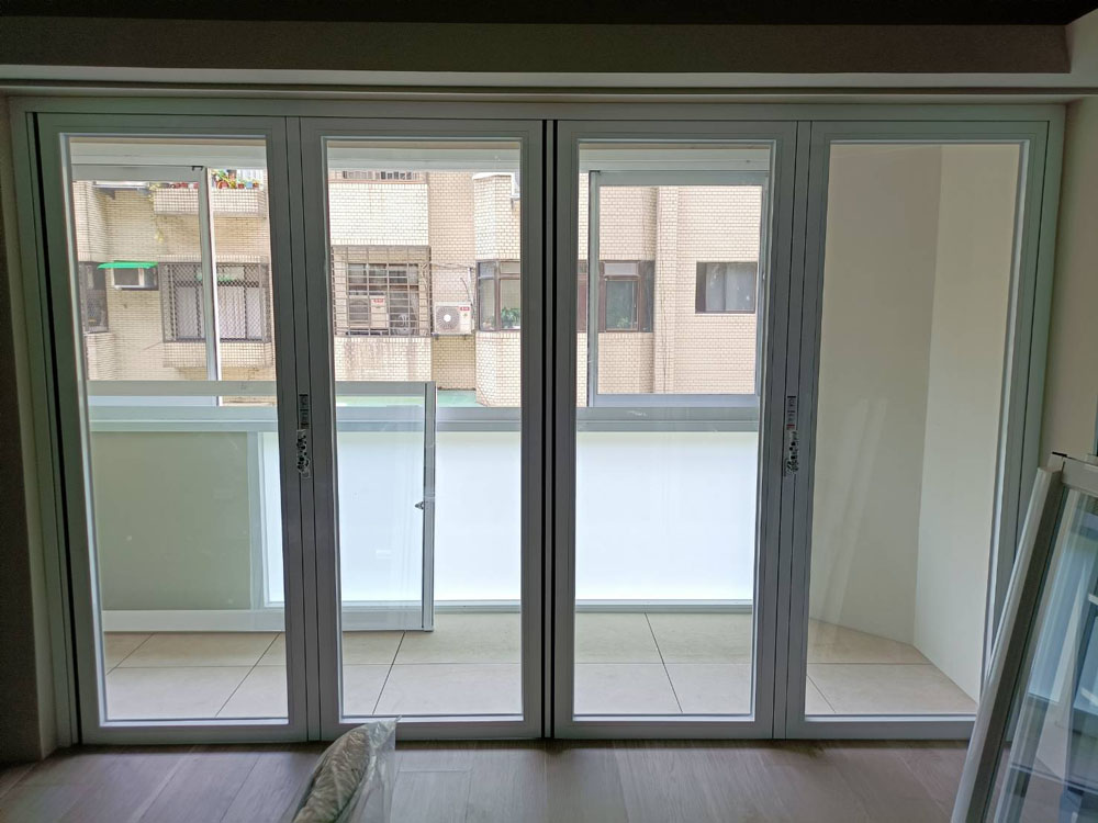 台北民權東路KS78 4片+無障礙下支折疊門