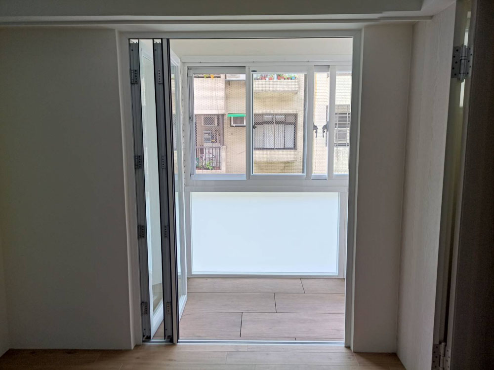 台北民權東路KS78 4片+無障礙下支折疊門