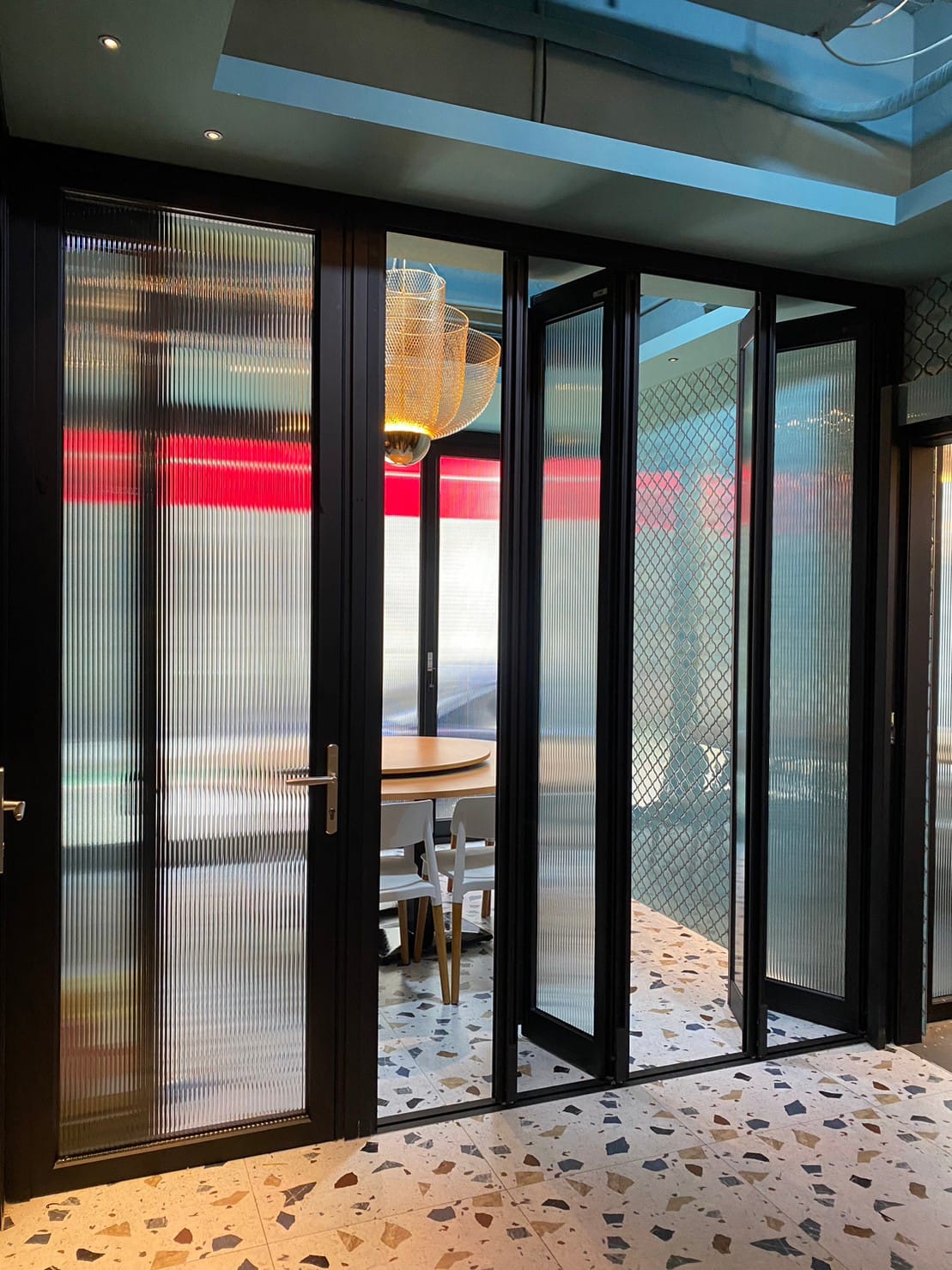 台北松江路KS50 4+1折疊門