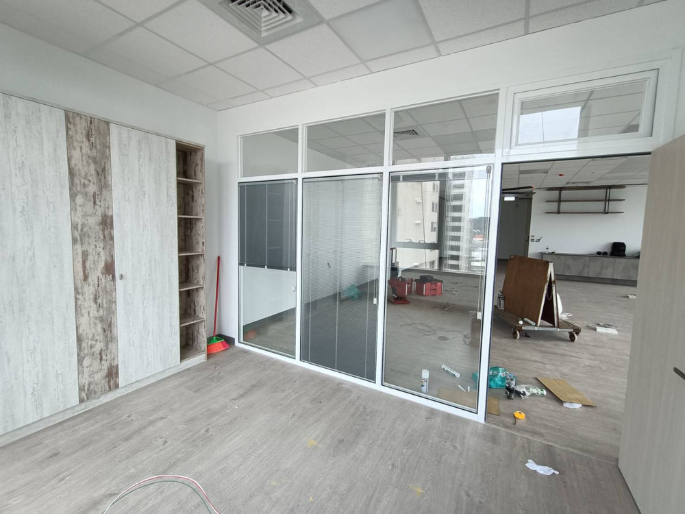 竹北台元2街 內藏百業拉繩