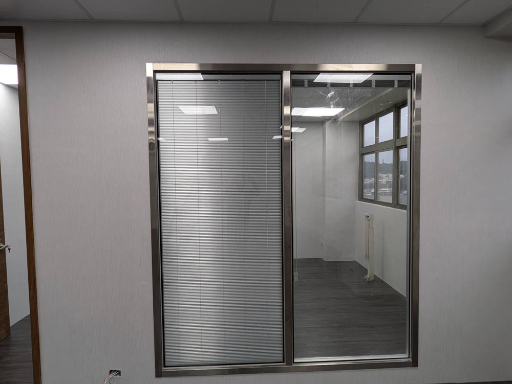 新竹東光路 內藏百業拉繩