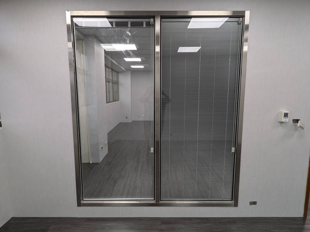 新竹東光路 內藏百業拉繩