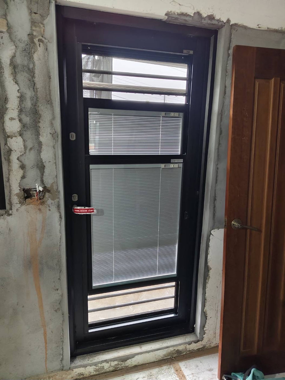 宜蘭市七張路四合一通風門