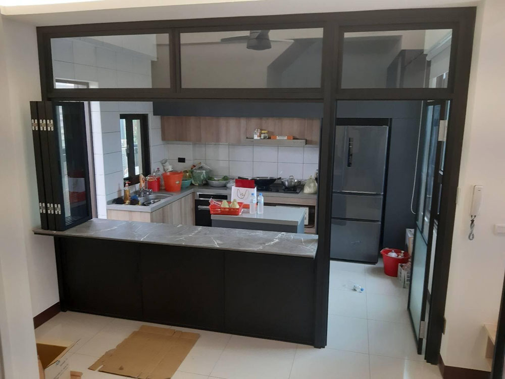 桃園平鎮6片折疊門+單開門