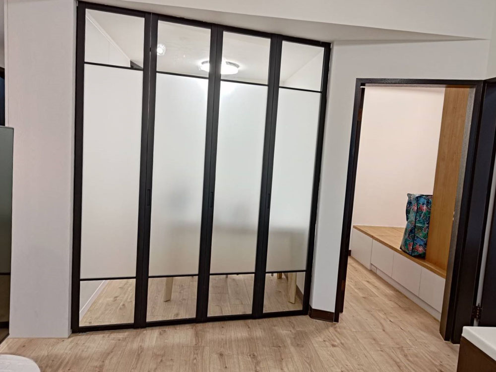 桃園華信五街4片折疊門