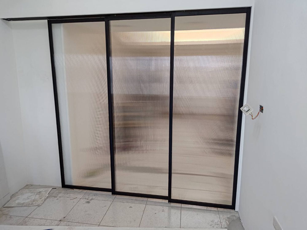 板橋長江路3片橫拉