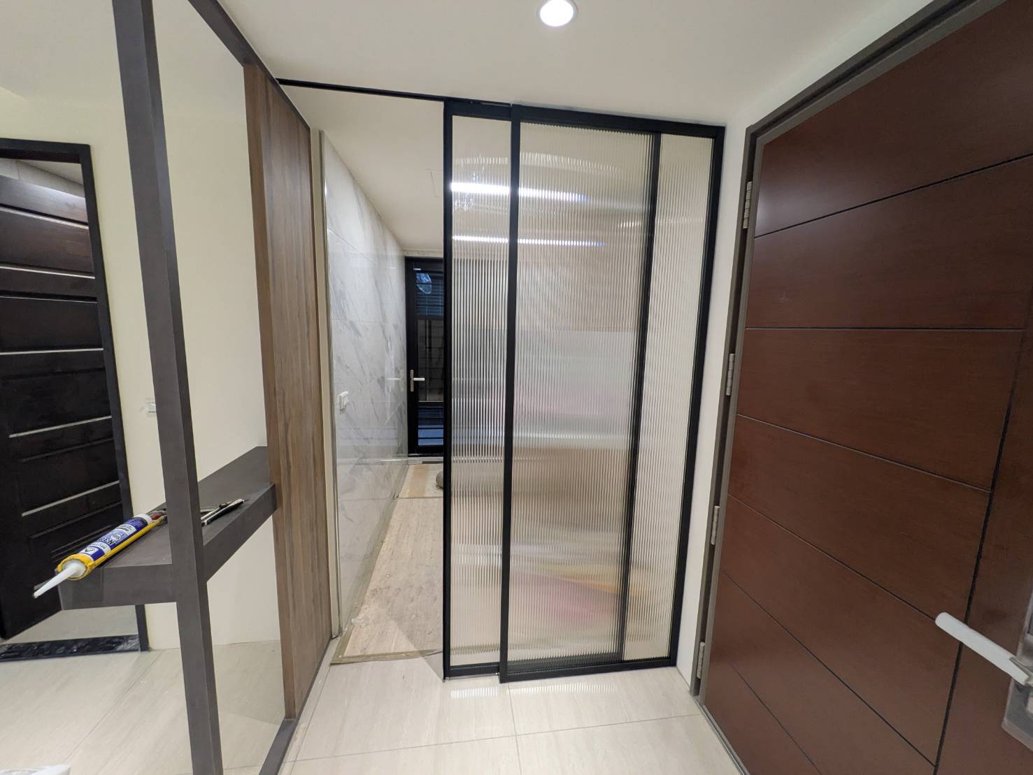 桃園日光路2片橫拉